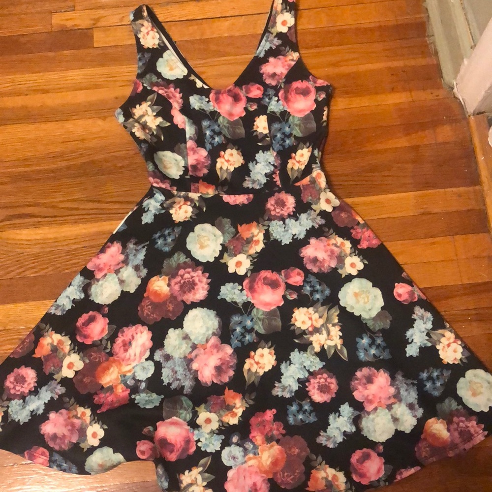 Adorable floral dress